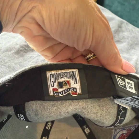 New Era Green and Black 59FIFTY Cap - Picture 7 of 10